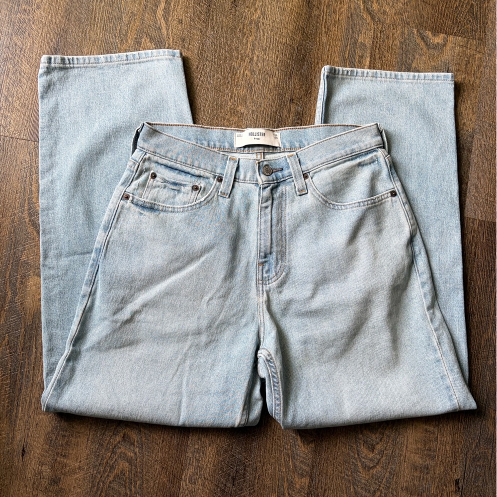 Hollister Baggy Blue Jeans, Men’s 28x30 Light Wash